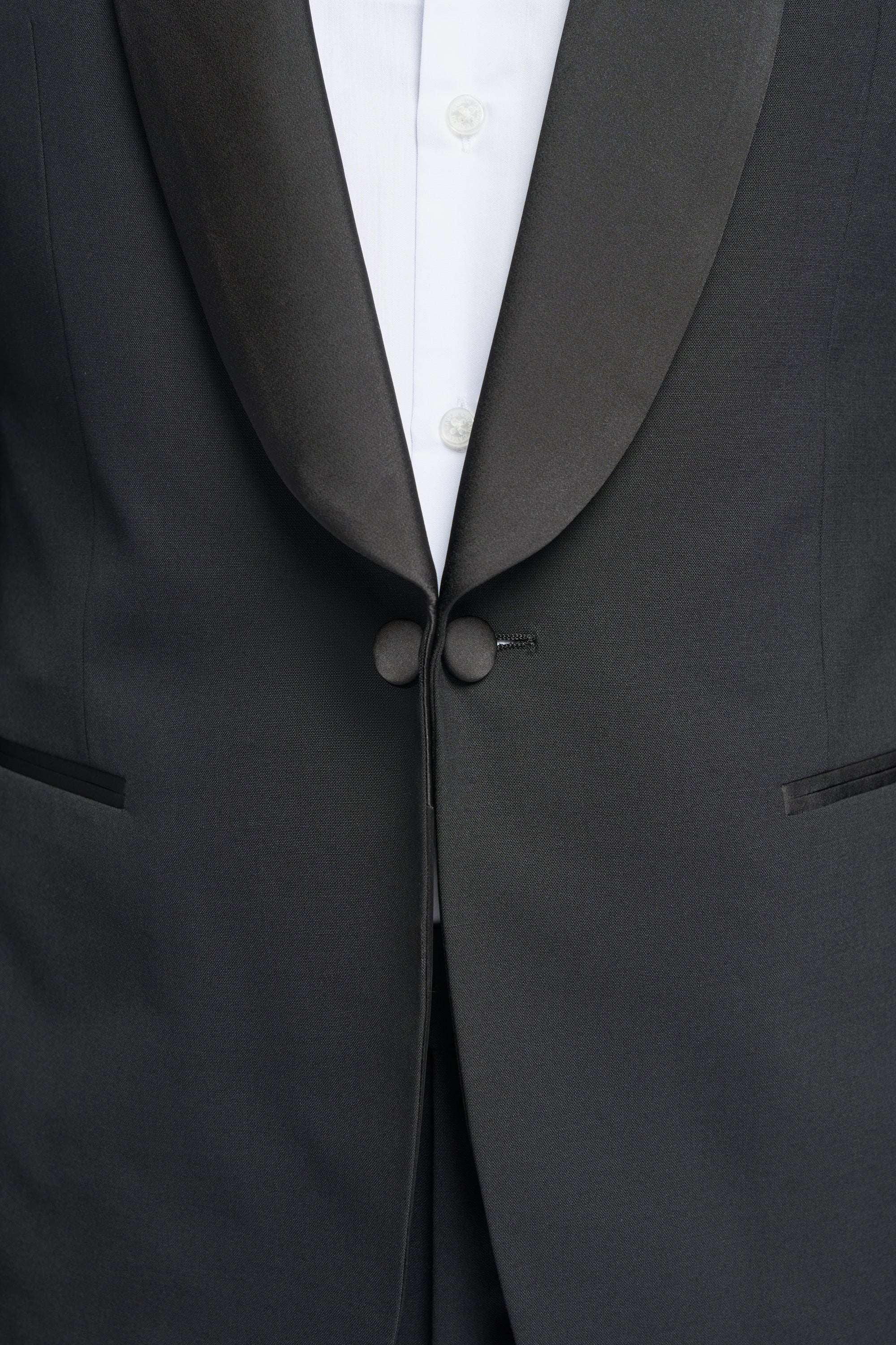Aspen Black Two Piece Suit - Image 5