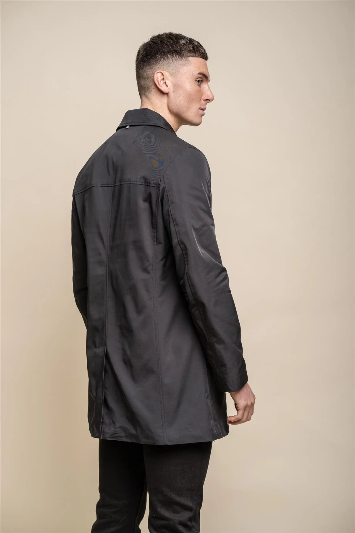 Barracuda Coat - Image 17