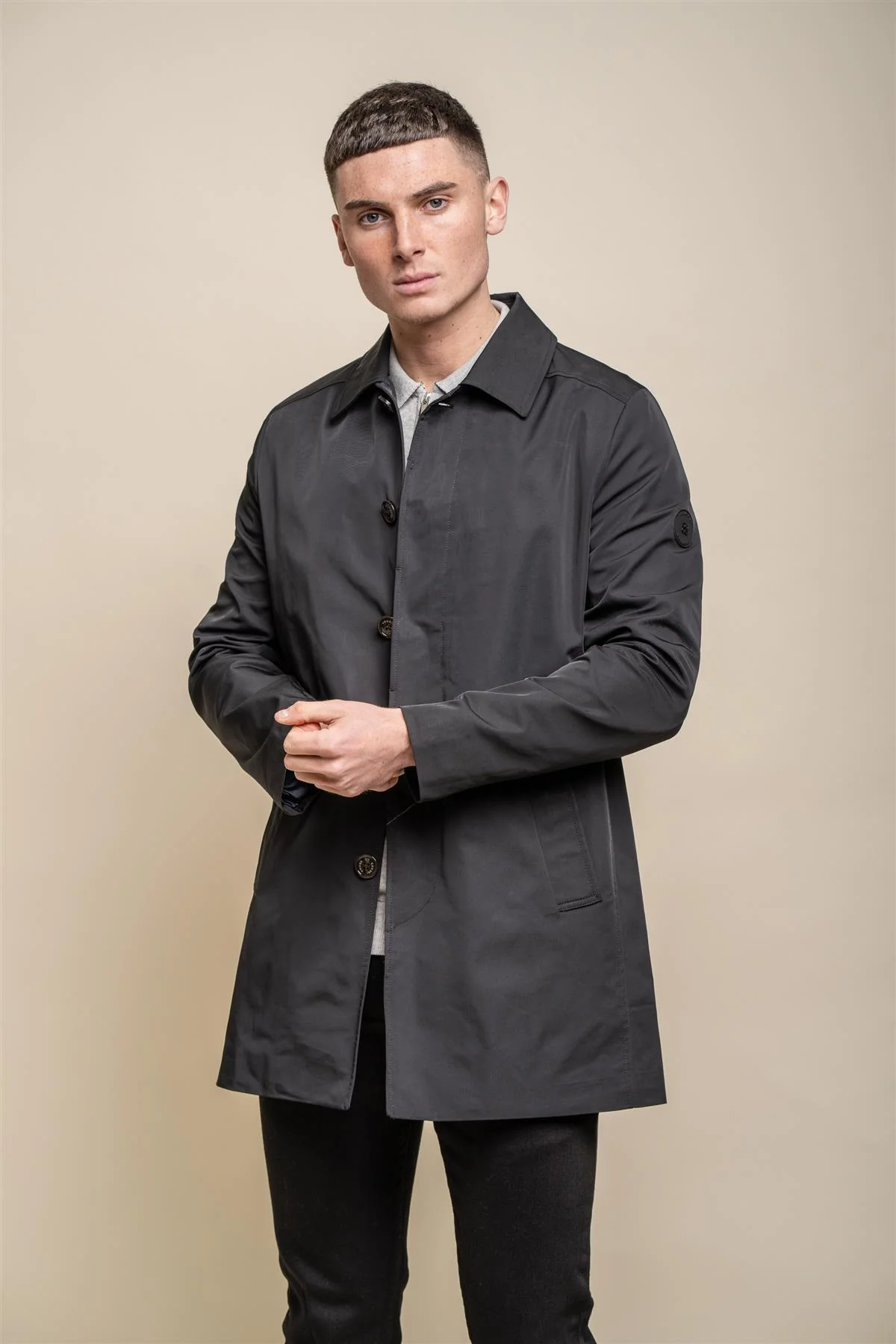 Barracuda Coat - Image 23