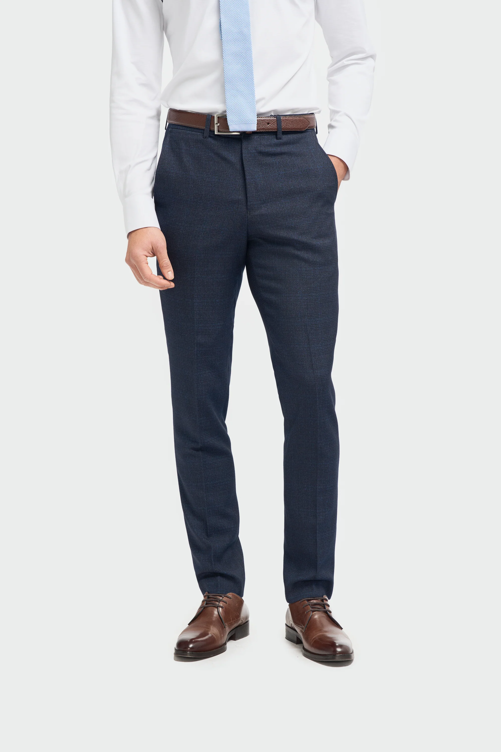 Caridi Navy Double Breasted Two Piece Suit - Image 6