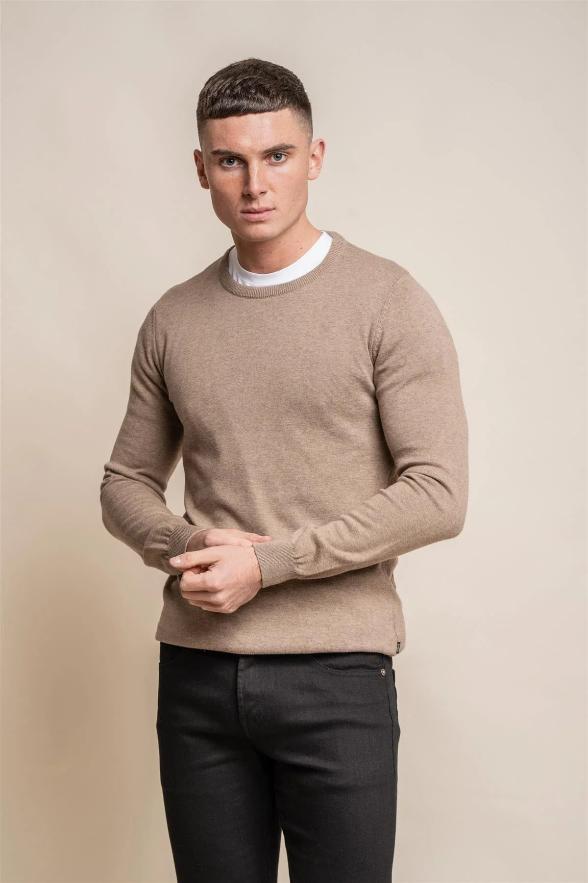 KN101 Crewneck Knit - Image 13