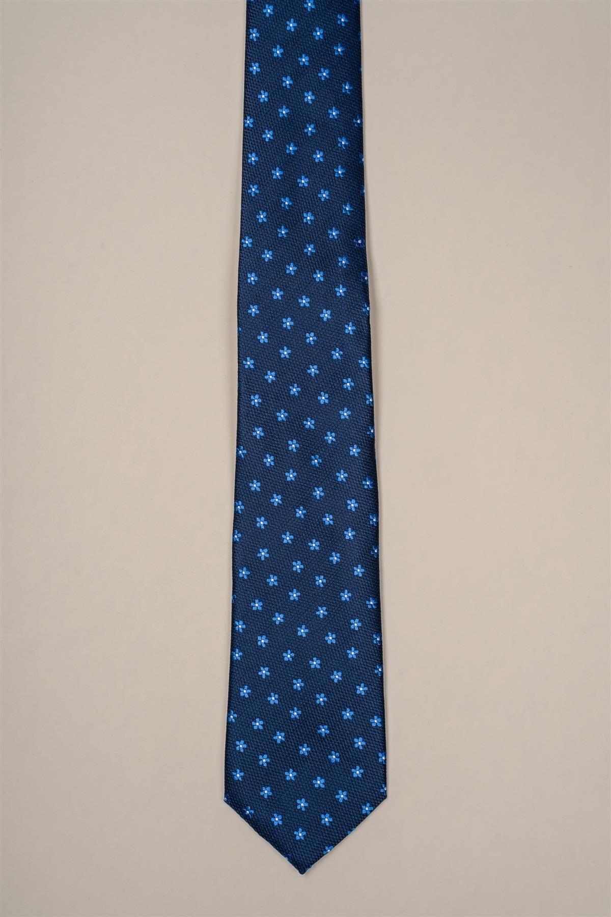 CV807 Tie - Image 3