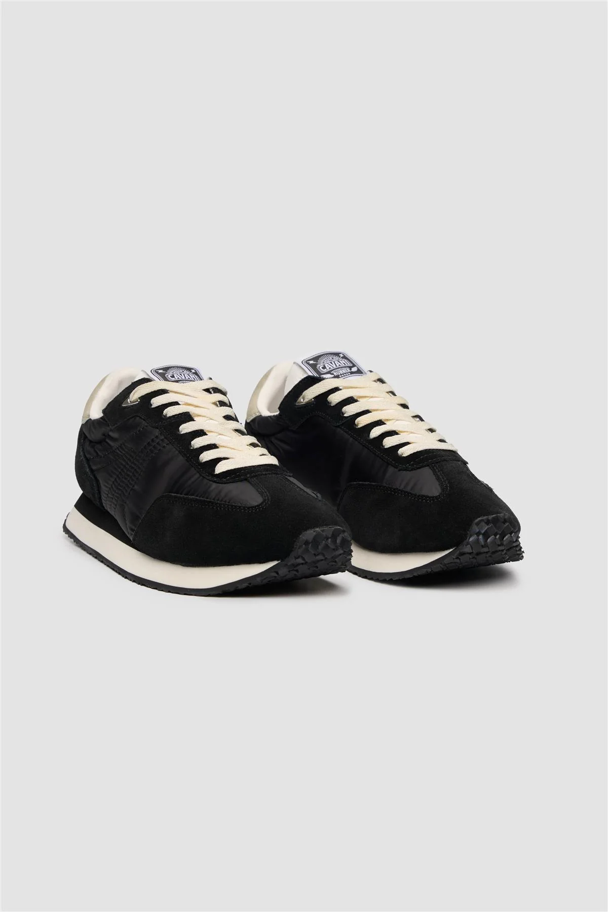 International Runner Black Lightweight Nylon Trainer - Image 3