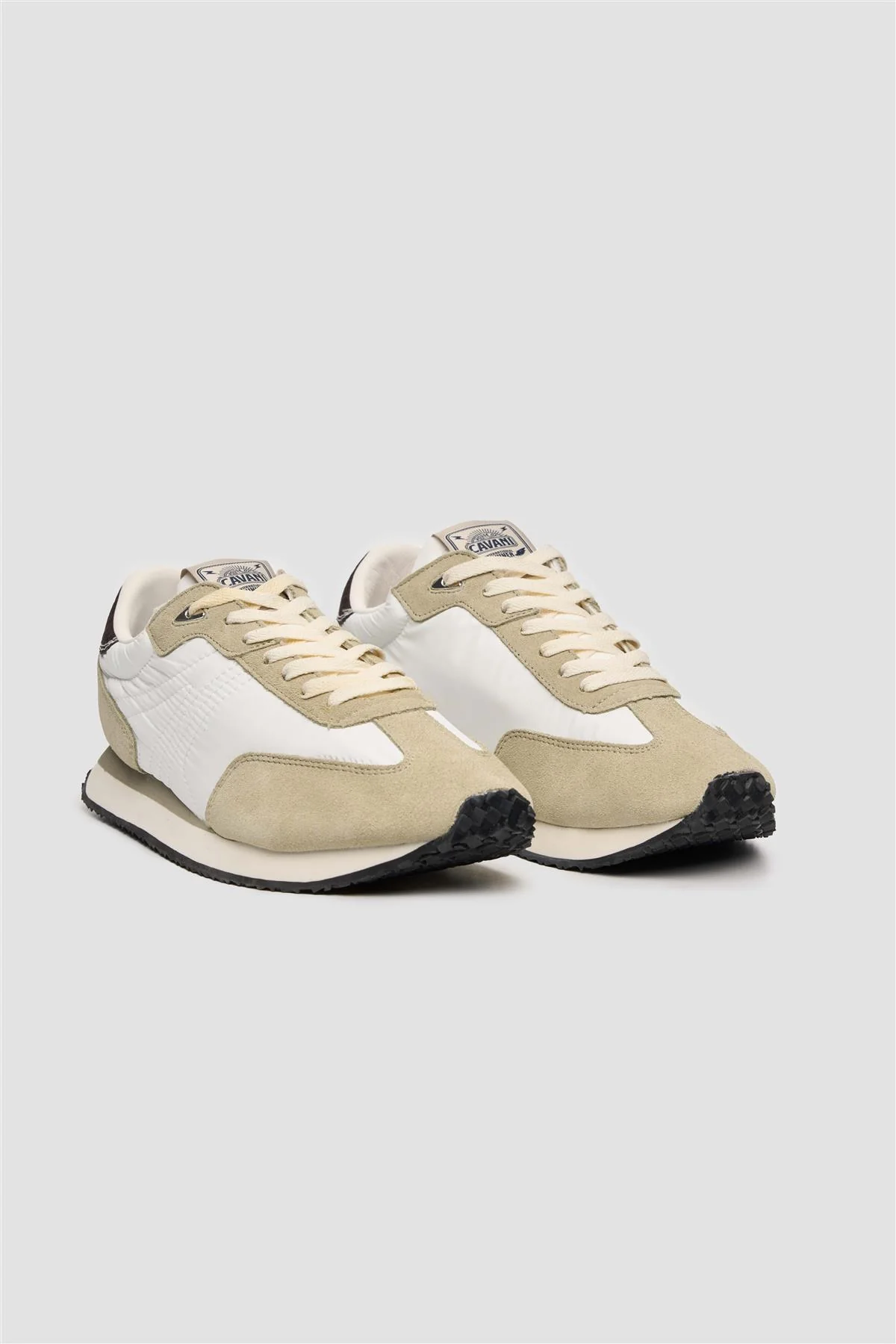 International Runner Cream Lightweight Nylon Trainer - Image 3