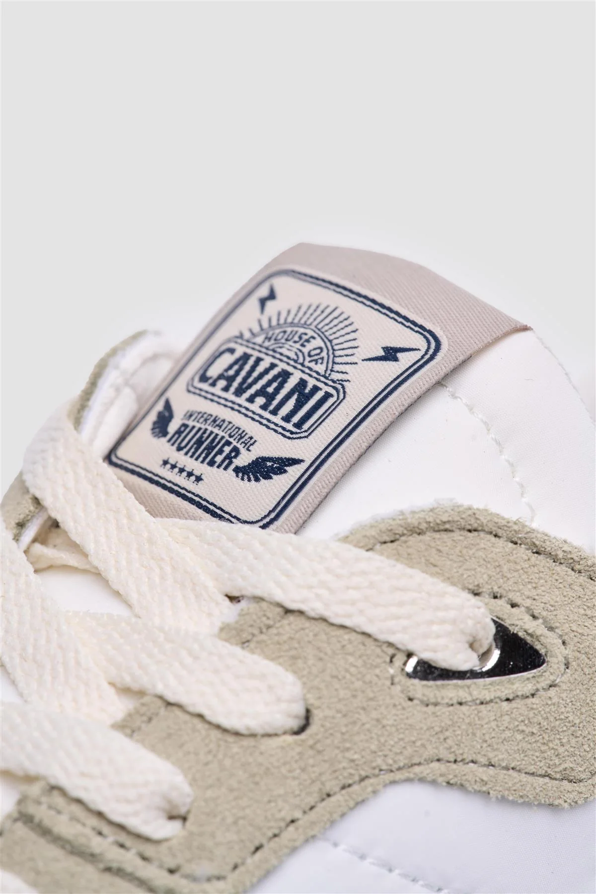 International Runner Cream Lightweight Nylon Trainer - Image 6