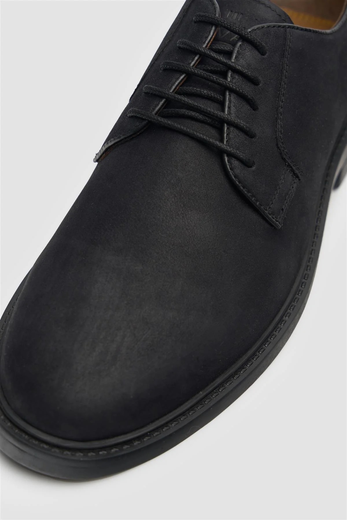 Pedro Waxy Black Leather Plain Shoe - Image 3