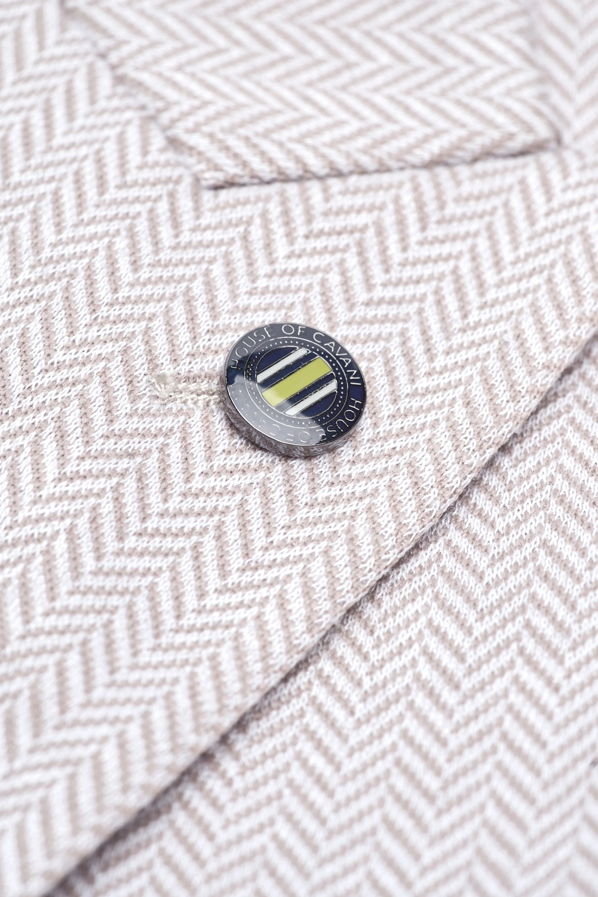 Vasco Beige Two Piece Suit - Image 9